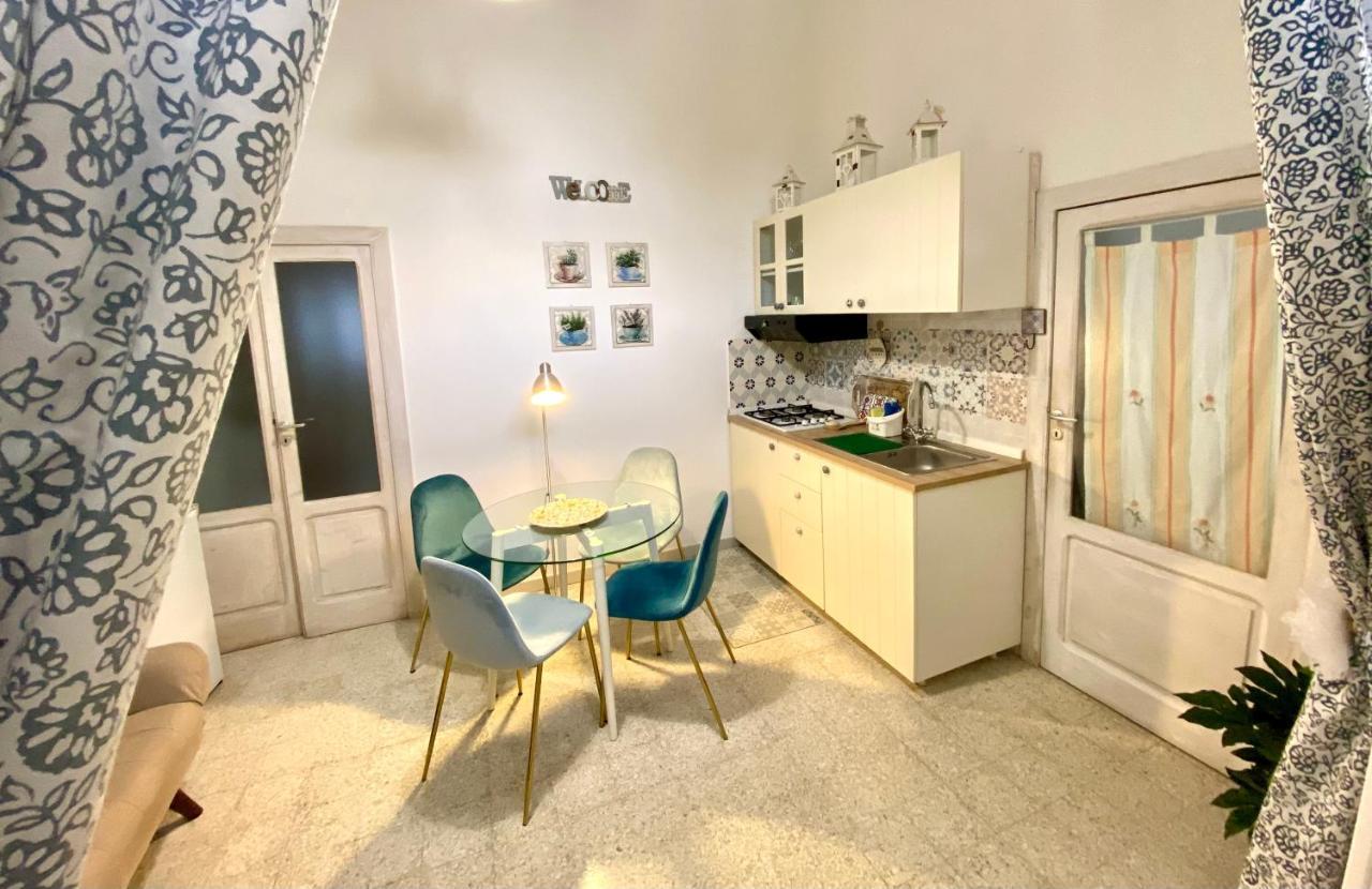 Casa Agrumeto 28 オストゥーニ エクステリア 写真